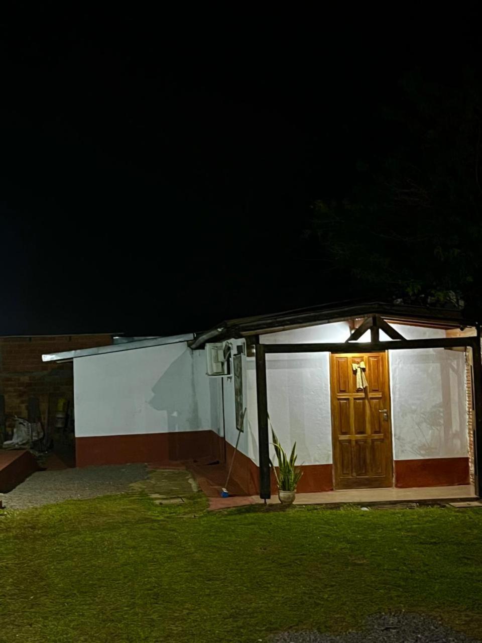 Dona Rosa Villa Puerto Iguazu Ngoại thất bức ảnh